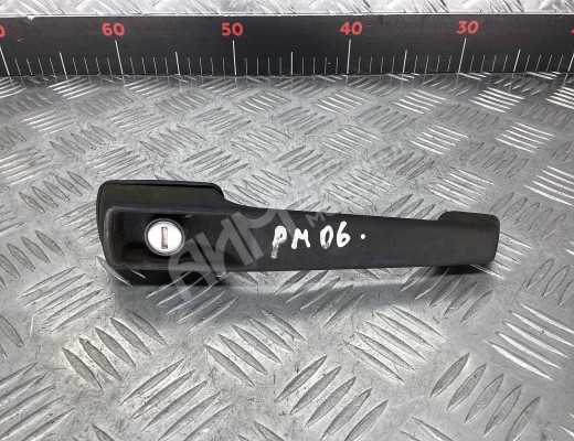 Ручка наружная передняя левая Mercedes МВ100 (W631) 1981-1996  Mercedes 100 МВ100 (W631) 1981-1996