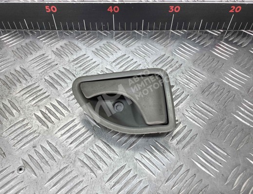 Ручка внутренняя передняя левая Renault Kangoo I 2003-2007 рестайлинг  Renault Kangoo Kangoo I 2003-2007 рестайлинг
