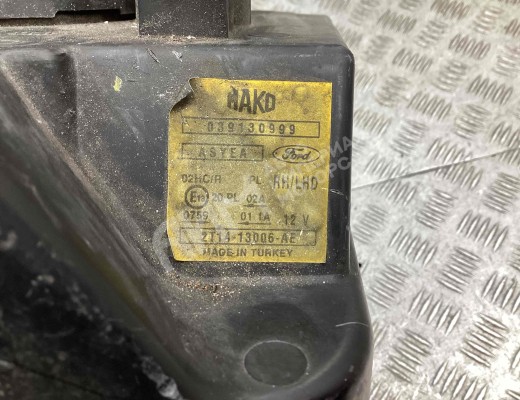 Фара правая Ford T. Connect I 2002-2009  Ford Transit Connect T. Connect I 2002-2009