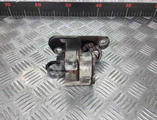 Петля двери передней левой Volkswagen Transporter T5 (7H) 2003-2015  Volkswagen Transporter Transporter T5 (7H) 2003-2015