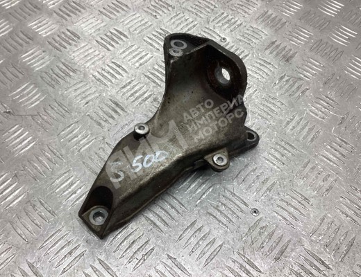 Кронштейн КПП Audi A4 B5 (8D) 1999-2001 рестайлинг  Audi A4 A4 B5 (8D) 1999-2001 рестайлинг