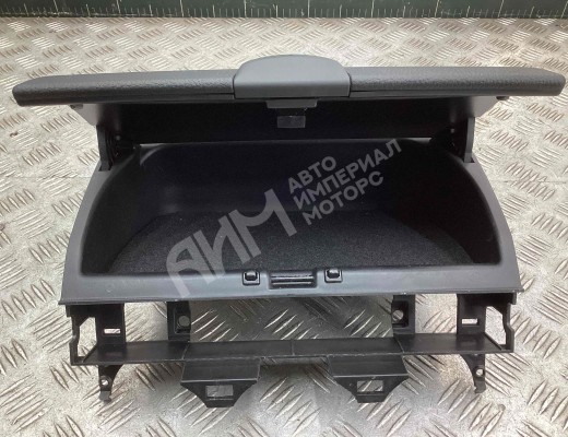 Бардачок Mazda 6 I (GG) 2002-2005  Mazda 6 6 I (GG) 2002-2005