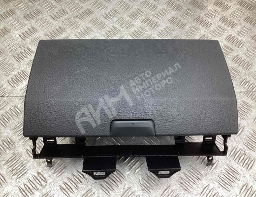 Бардачок Mazda 6 I (GG) 2002-2005  Mazda 6 6 I (GG) 2002-2005
