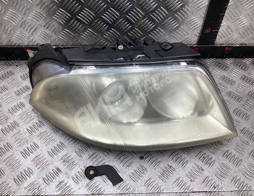 Фара правая Volkswagen Passat B5+ (3B) 2000-2005 рестайлинг  Volkswagen Passat Passat B5+ (3B) 2000-2005 рестайлинг