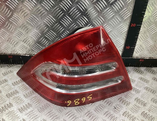 Фонарь задний левый Mercedes C (W203) 2000-2004  Mercedes C C (W203) 2000-2004