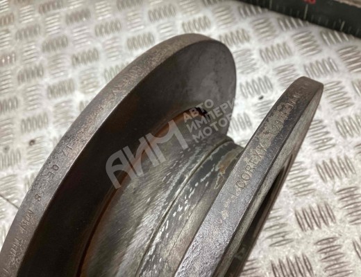 Диск тормозной задний Audi A4 B6 (8EC, 8E5) 2000-2004  Audi A4 A4 B6 (8EC, 8E5) 2000-2004