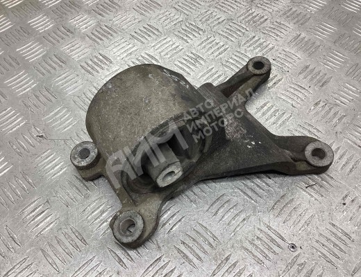 Кронштейн КПП Chevrolet Alero I 1998-2004  Chevrolet Alero Alero I 1998-2004