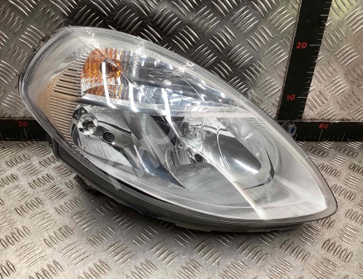 Фара правая Lancia Ypsilon II 2003-2011  Lancia Ypsilon Ypsilon II 2003-2011