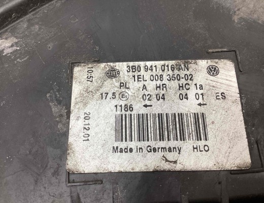 Фара правая Volkswagen Passat B5+ (3B) 2000-2005 рестайлинг  Volkswagen Passat Passat B5+ (3B) 2000-2005 рестайлинг