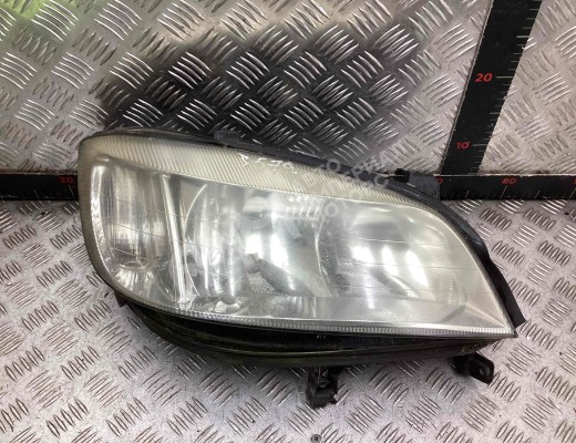 Фара правая Opel Zafira A 2003-2005 рестайлинг  Opel Zafira Zafira A 2003-2005 рестайлинг