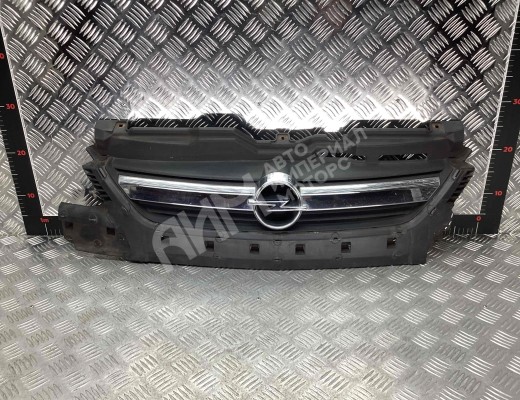 Решетка радиатора Opel Corsa D 2006-2010  Opel Corsa Corsa D 2006-2010