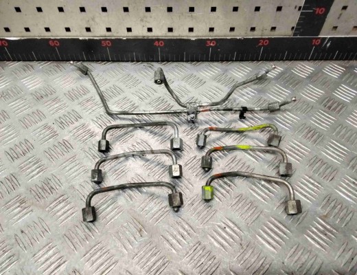 Трубка топливная Volkswagen Phaeton (3D) 2002-2016  Volkswagen Phaeton Phaeton (3D) 2002-2016