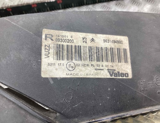 Фара правая Citroen X. Picasso (N68) 1999-2010  Citroen Xsara Picasso X. Picasso (N68) 1999-2010
