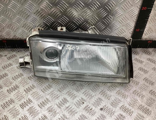 Фара правая Skoda Octavia A4 Tour (1U) 1996-2010  Skoda Octavia Octavia A4 Tour (1U) 1996-2010