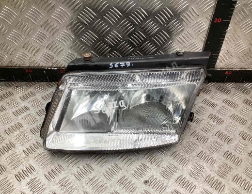 Фара левая Volkswagen Passat B5 (3B) 1996-2000  Volkswagen Passat Passat B5 (3B) 1996-2000