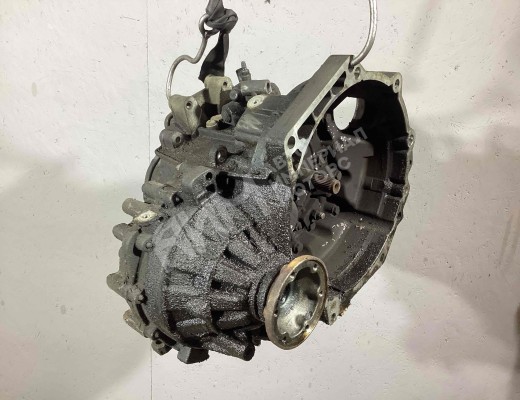 КПП механическая (МКПП) 5-ступенчатая Volkswagen Caddy III (2K) 2004-2010  Volkswagen Caddy Caddy III (2K) 2004-2010