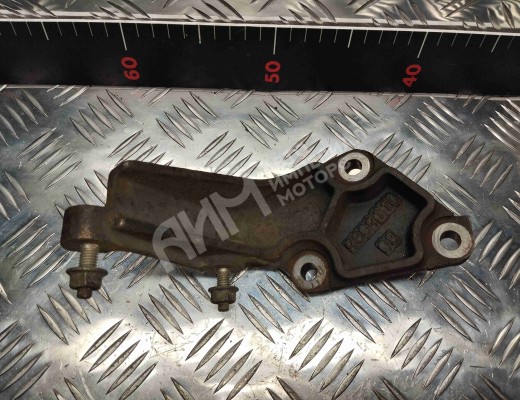 Кронштейн полуоси Ford Galaxy I (WGR) 1995-2000  Ford Galaxy Galaxy I (WGR) 1995-2000