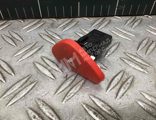 Кнопка аварийной сигнализации Iveco Eurocargo III 2008-2015  Iveco Eurocargo Eurocargo III 2008-2015