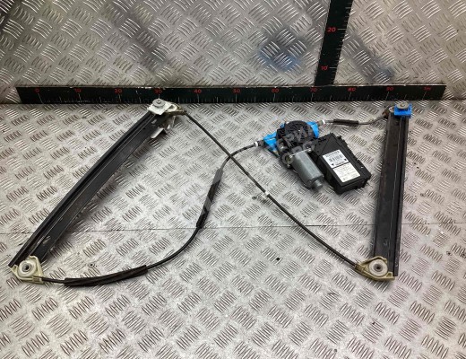 Стеклоподъемник передний левый Audi A4 B6 (8EC, 8E5) 2000-2004  Audi A4 A4 B6 (8EC, 8E5) 2000-2004