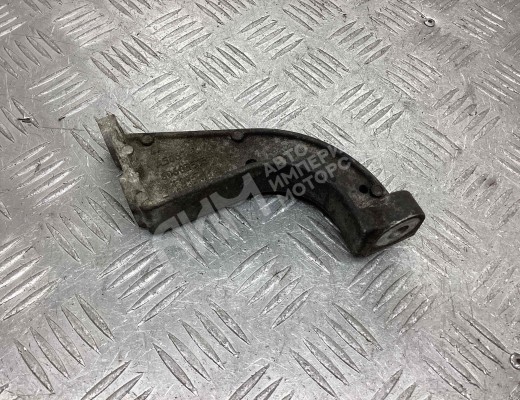 Кронштейн генератора Fiat Doblo I (223) 2005-2009 рестайлинг  Fiat Doblo Doblo I (223) 2005-2009 рестайлинг