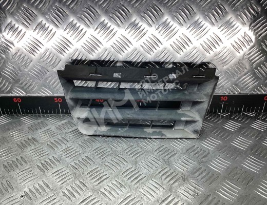 Решетка радиатора Renault Scenic II (JM) 2003-2006  Renault Scenic Scenic II (JM) 2003-2006