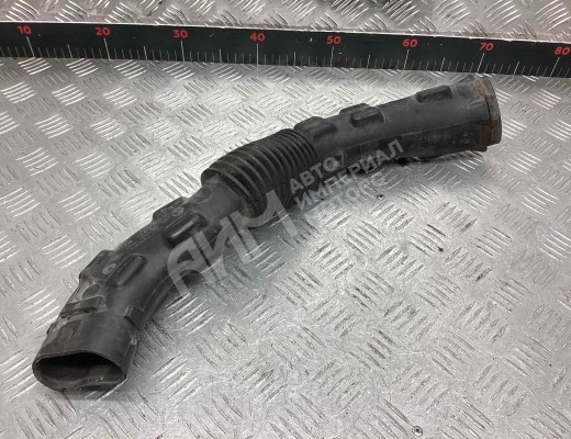 Патрубок воздушного фильтра Dacia Logan I (LS/KS) 2004-2012  Dacia Logan Logan I (LS/KS) 2004-2012