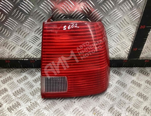 Фонарь задний правый Volkswagen Passat B5 (3B) 1996-2000  Volkswagen Passat Passat B5 (3B) 1996-2000