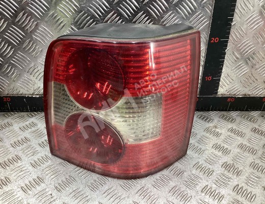 Фонарь задний правый Volkswagen Passat B5+ (3B) 2000-2005 рестайлинг  Volkswagen Passat Passat B5+ (3B) 2000-2005 рестайлинг
