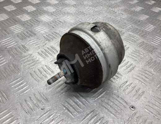 Подушка крепления двигателя Audi A6 C5 (4B) 1997-2001  Audi A6 A6 C5 (4B) 1997-2001