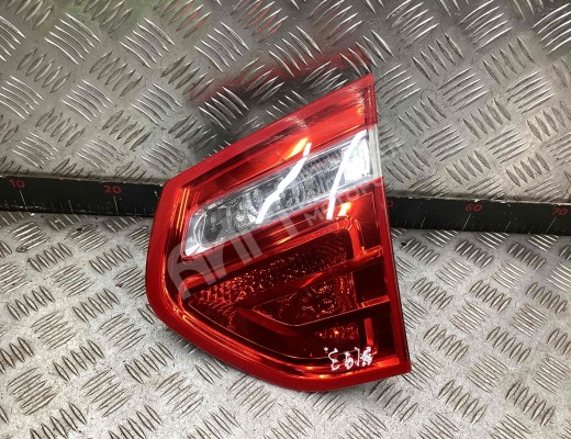 Фонарь крышки багажника правый Citroen C4 Picasso (UD) 2006-2013  Citroen C4 Picasso C4 Picasso (UD) 2006-2013
