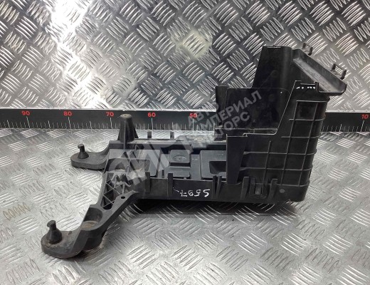 Планка крепления аккумулятора Volkswagen Passat B6 (3C) 2005-2010  Volkswagen Passat Passat B6 (3C) 2005-2010