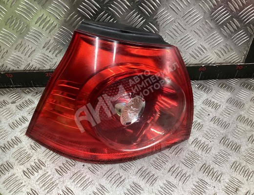 Фонарь задний левый Volkswagen Golf V (1K) 2004-2009  Volkswagen Golf Golf V (1K) 2004-2009