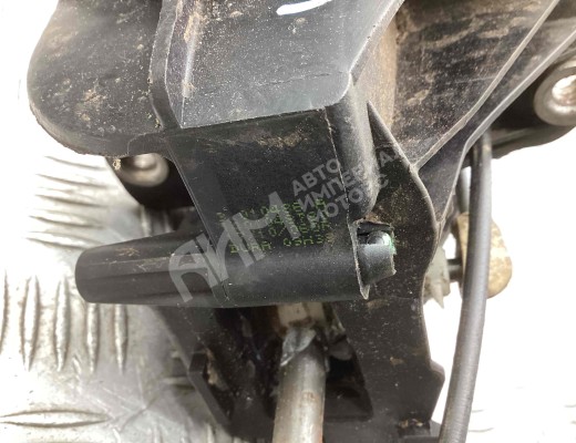 Кулиса Peugeot 807 2002-2014  Peugeot 807 807 2002-2014