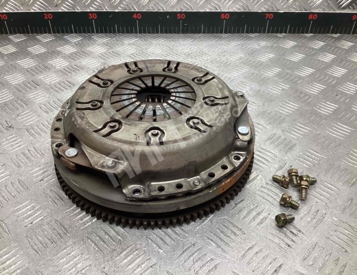 Комплект сцепления Nissan Primera III (P12) 2002-2008  Nissan Primera Primera III (P12) 2002-2008