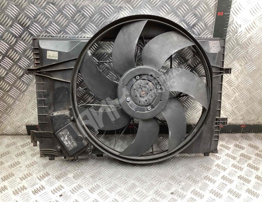 Вентилятор радиатора Mercedes C (W203) 2000-2004  Mercedes C C (W203) 2000-2004