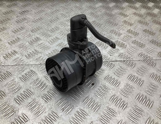 Расходомер воздуха Volkswagen Passat B6 (3C) 2005-2010  Volkswagen Passat Passat B6 (3C) 2005-2010