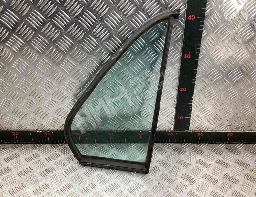 Форточка задняя правая BMW 3-Series (E30) 1981-1994  BMW 3-Series 3-Series (E30) 1981-1994