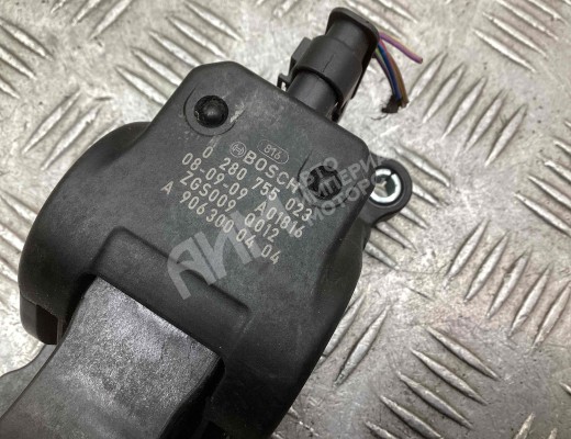 Педаль газа Mercedes Vito II (W639) 2003-2010  Mercedes Vito Vito II (W639) 2003-2010