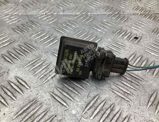 Датчик уровня охлаждающей жидкости Citroen Jumpy I 1994-2006  Citroen Jumpy Jumpy I 1994-2006