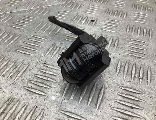 Кнопка корректора фар Volkswagen Passat B5+ (3B) 2000-2005 рестайлинг  Volkswagen Passat Passat B5+ (3B) 2000-2005 рестайлинг