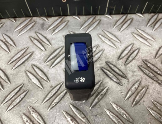 Кнопка подогрева сидений MAN TGA 2000-2008  MAN TGA TGA 2000-2008