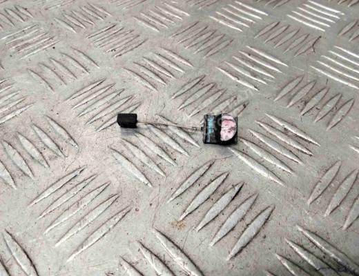 Трос двери передней Volkswagen Golf IV (1J) 1997-2004  Volkswagen Golf Golf IV (1J) 1997-2004