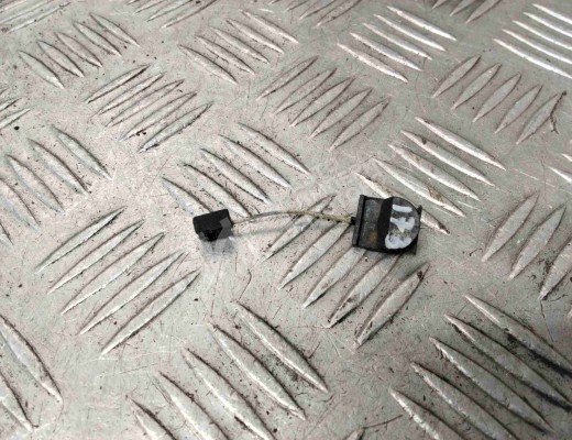 Трос двери передней Volkswagen Golf IV (1J) 1997-2004  Volkswagen Golf Golf IV (1J) 1997-2004