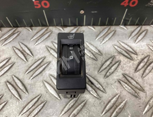 Кнопка подогрева сидений MAN TGS I 2007-2020  MAN TGS TGS I 2007-2020