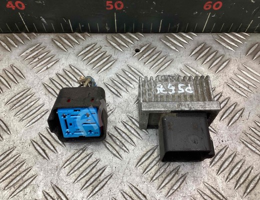 Реле накала свечей Nissan Primera III (P12) 2002-2008  Nissan Primera Primera III (P12) 2002-2008