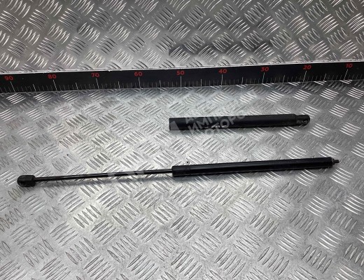 Амортизатор капота Mercedes C (W203) 2000-2004  Mercedes C C (W203) 2000-2004