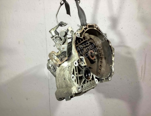 КПП механическая (МКПП) 5-ступенчатая Opel Vectra C 2002-2005  Opel Vectra Vectra C 2002-2005