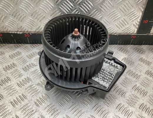 Моторчик печки Mercedes C (W203) 2000-2004  Mercedes C C (W203) 2000-2004