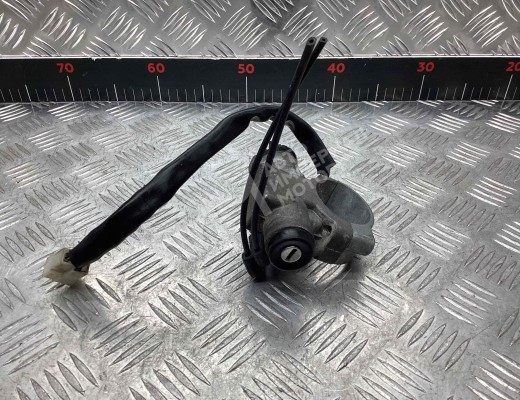 Замок зажигания Mercedes МВ100 (W631) 1981-1996  Mercedes 100 МВ100 (W631) 1981-1996