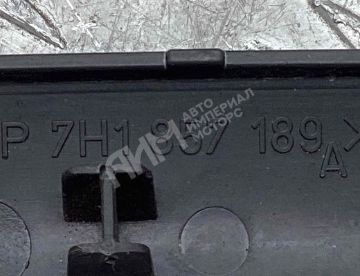 Накладка декоративная на торпедо Volkswagen Transporter T5 (7H) 2003-2015  Volkswagen Transporter Transporter T5 (7H) 2003-2015